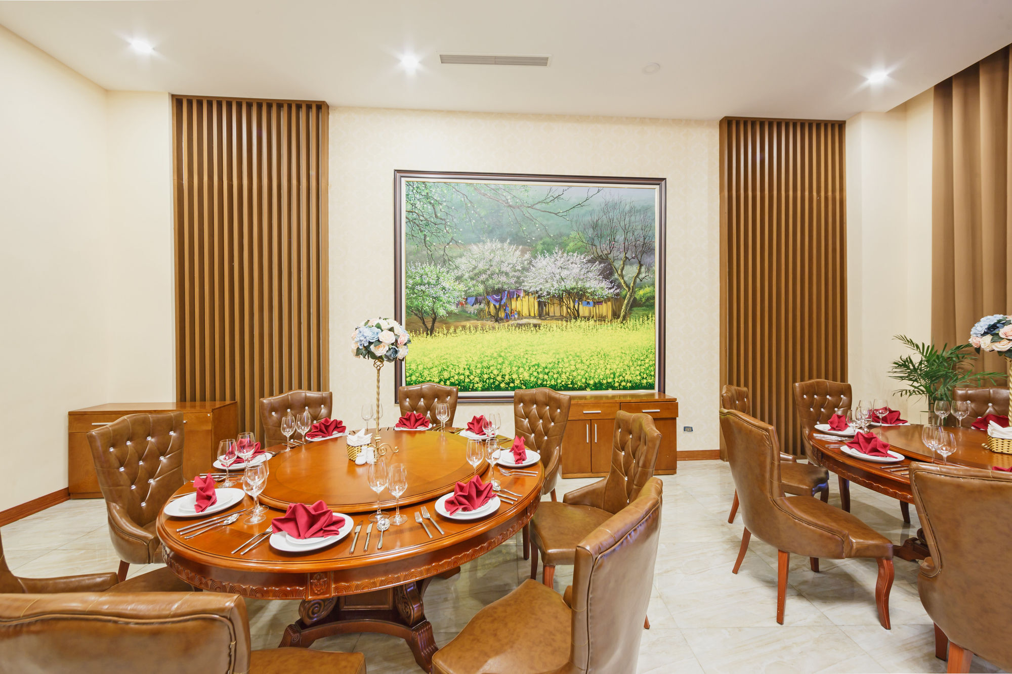 Muong Thanh Hotel 4*